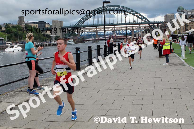 Junior Quayside Road Race, Newcastle/Gateshead, 2021, August 11th. Photo: David T. Hewitson/Sports for All Pics